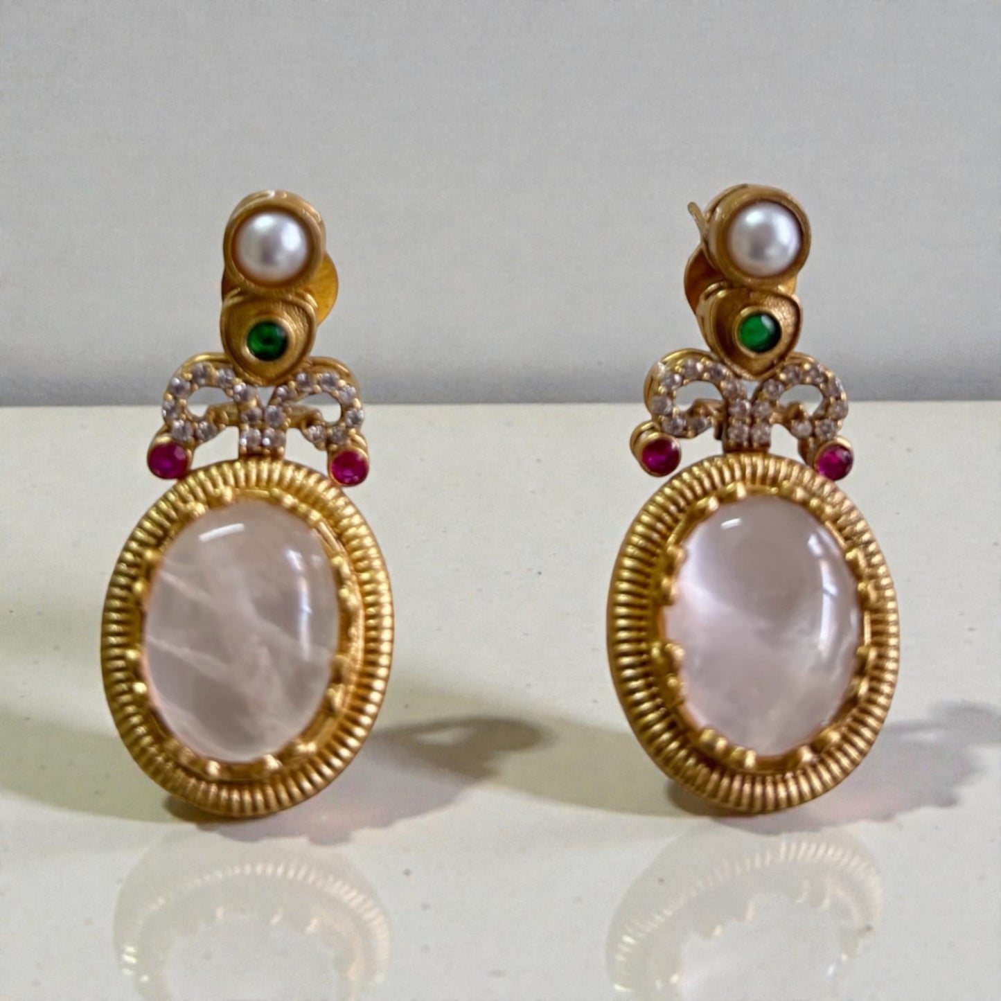 The Rajsi Navya Heirloom Pendant Set