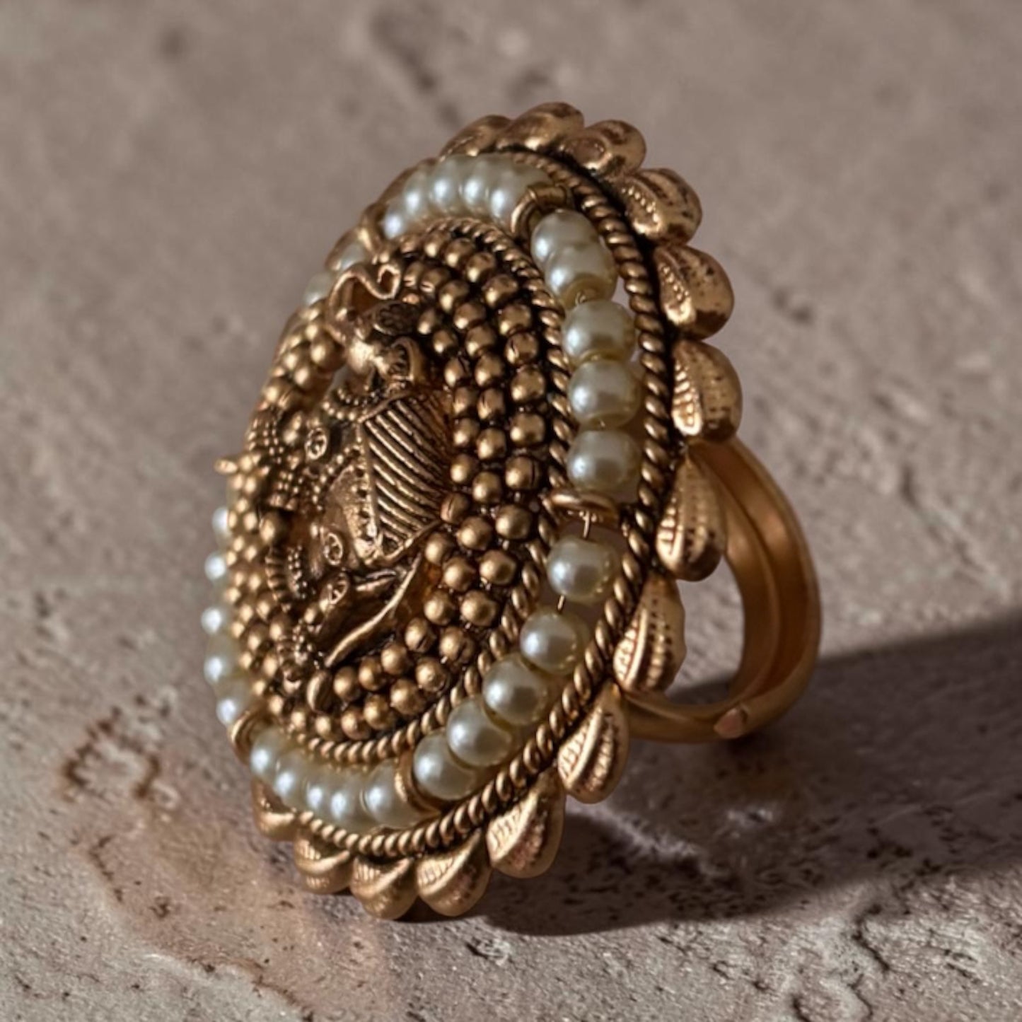Suvarna Gaja Ring