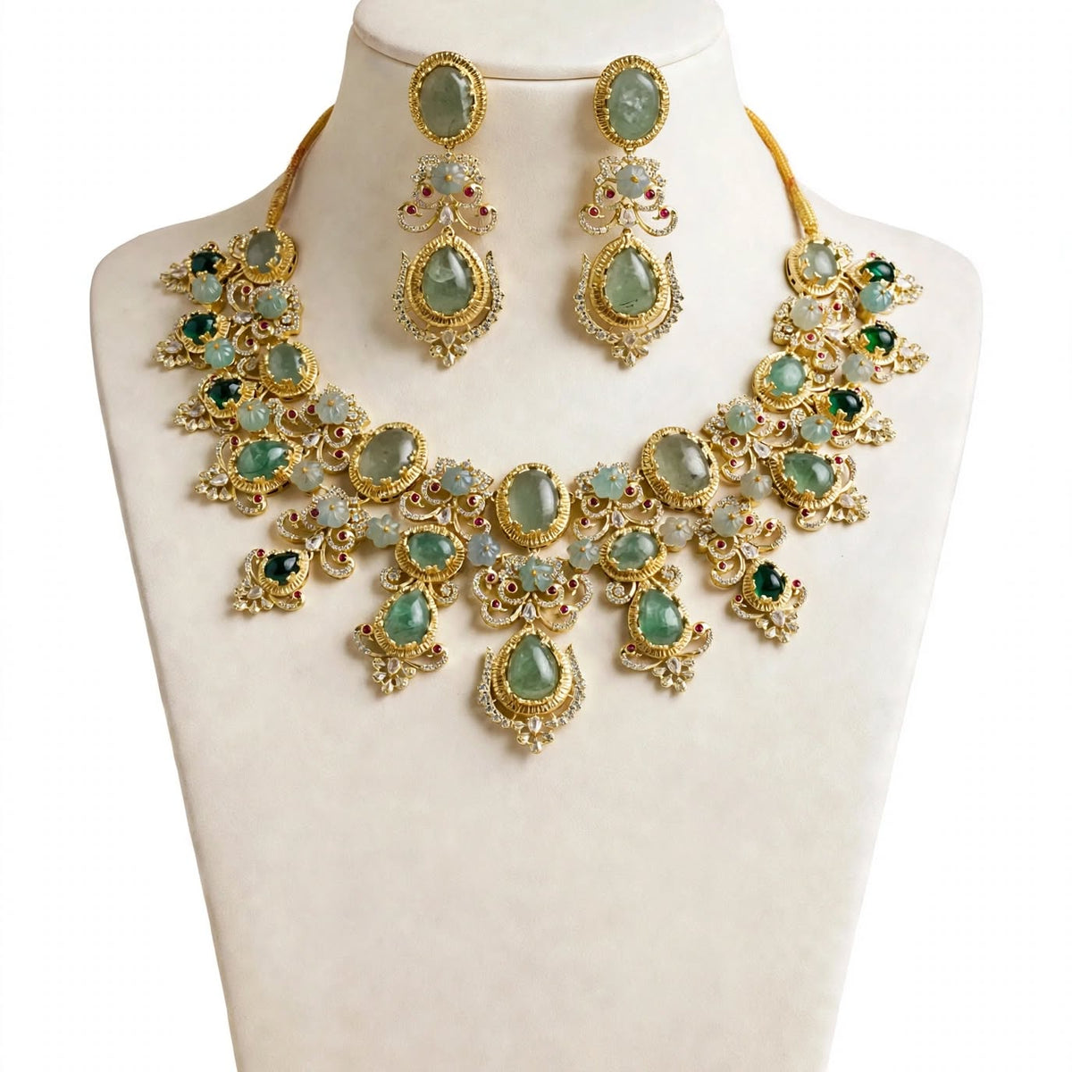 Emerald Rajvanshi Heirloom Necklace Set